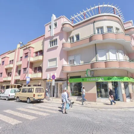 Peixinho Avenue Apartment *